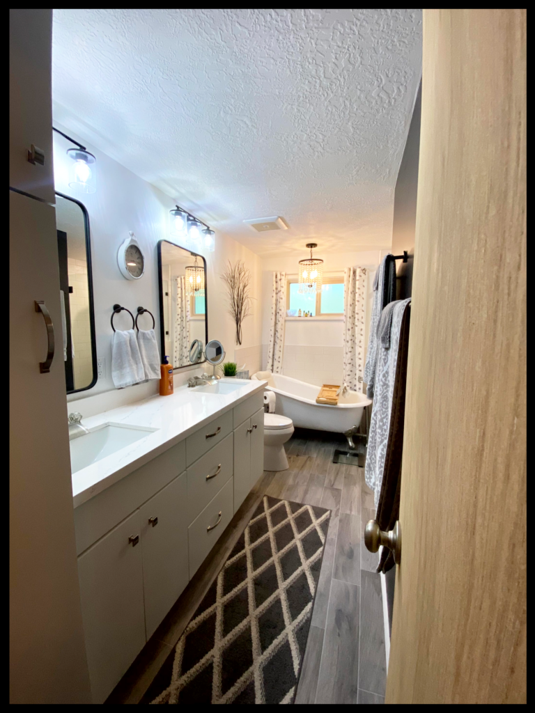 Is a Double Vanity Worth It? What the Pros and Cons Really Look Like