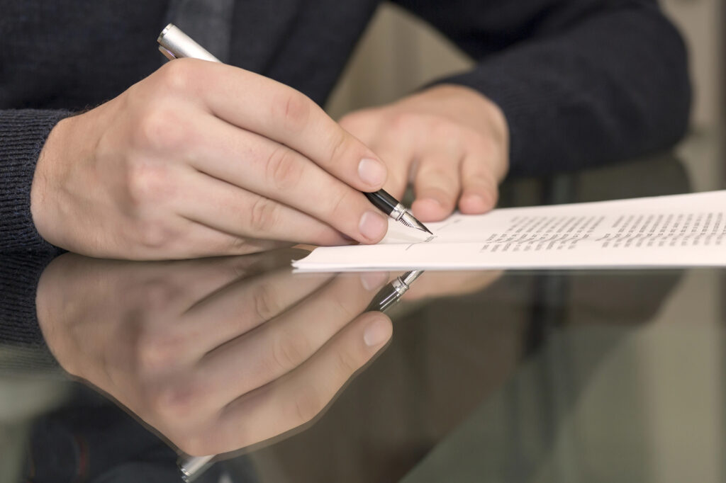 Does A Written Warranty Matter For A Contractor? What To Look For Does a Written Warranty Matter for a Contractor? What to Look For